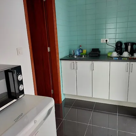 Apartamento Retiro Camélias 2 *
